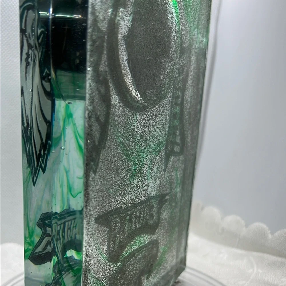 Green and Silver Decorative Clock - Picture 9 of 12